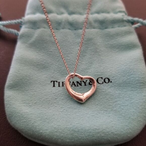 Tiffany & Co. Open heart Necklace - Picture 2 of 6